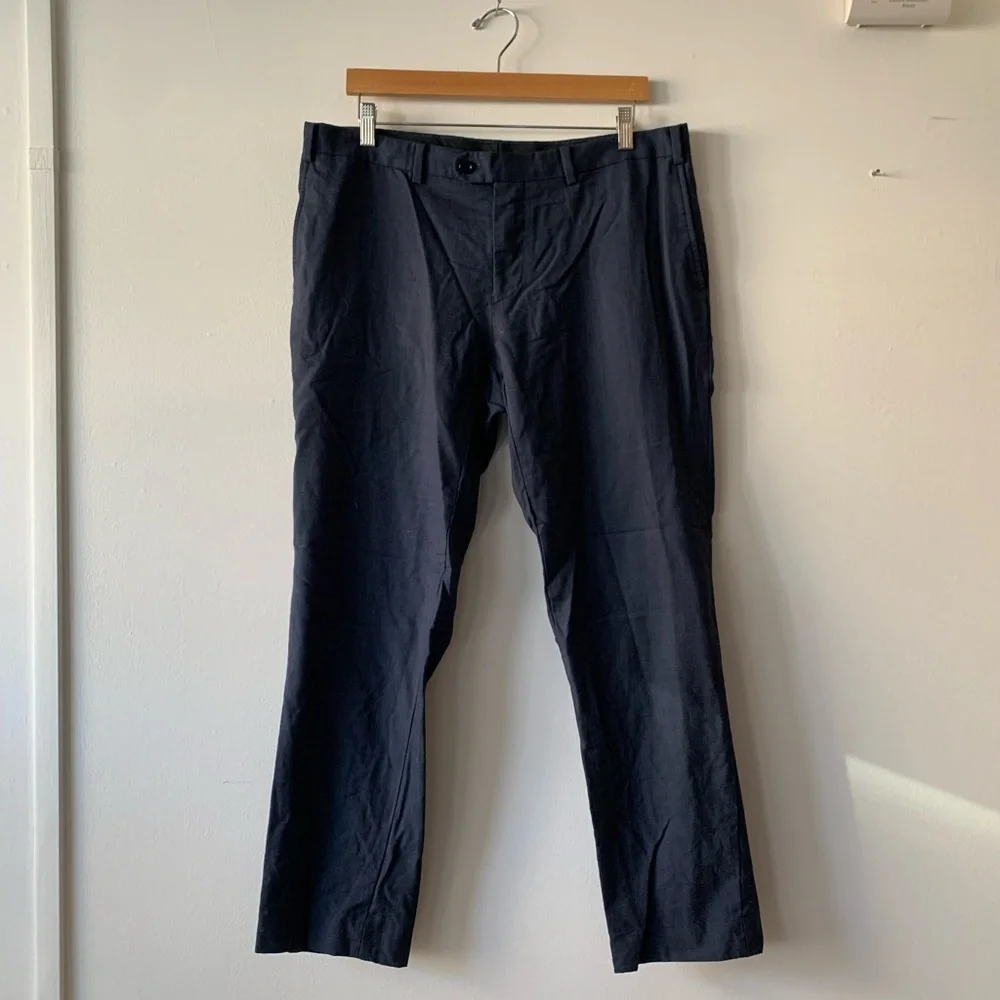 NEW Indochino Navy blue Trousers with a relaxed fit